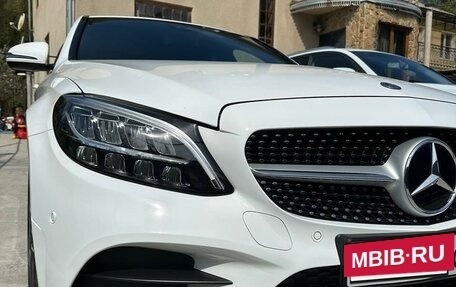 Mercedes-Benz C-Класс, 2019 год, 3 100 000 рублей, 6 фотография