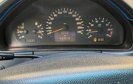 Mercedes-Benz E-Класс, 1999 год, 535 000 рублей, 15 фотография