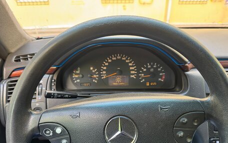 Mercedes-Benz E-Класс, 1999 год, 535 000 рублей, 23 фотография