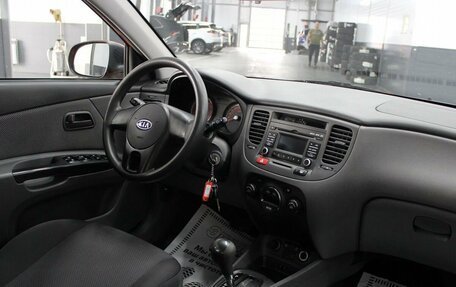KIA Rio II, 2011 год, 675 000 рублей, 18 фотография