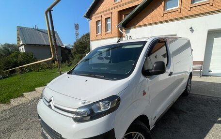 Citroen Jumpy III, 2018 год, 1 850 000 рублей, 2 фотография