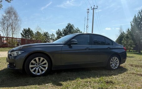 BMW 3 серия, 2017 год, 1 620 000 рублей, 2 фотография