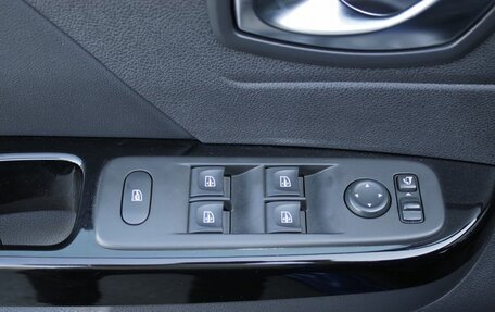 Renault Kaptur I рестайлинг, 2021 год, 1 819 000 рублей, 10 фотография