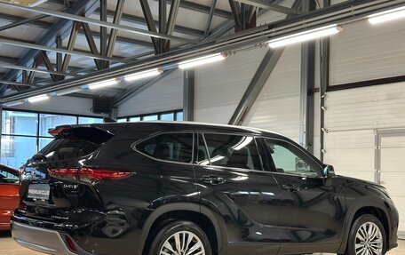 Toyota Highlander, 2025 год, 5 399 000 рублей, 4 фотография