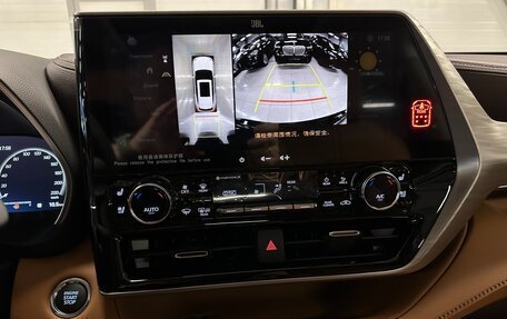 Toyota Highlander, 2025 год, 5 399 000 рублей, 35 фотография
