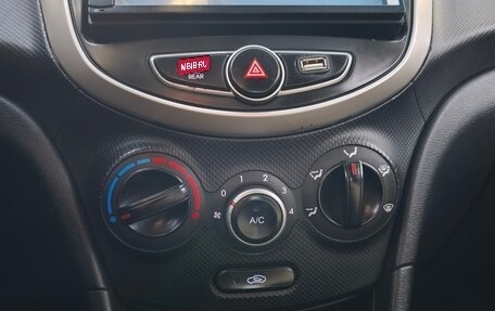Hyundai Solaris II рестайлинг, 2014 год, 705 000 рублей, 30 фотография