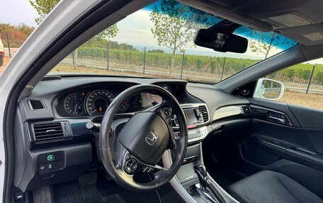Honda Accord IX рестайлинг, 2013 год, 1 950 000 рублей, 13 фотография