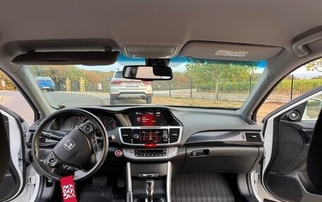 Honda Accord IX рестайлинг, 2013 год, 1 950 000 рублей, 8 фотография