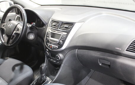 Hyundai Solaris II рестайлинг, 2015 год, 998 000 рублей, 4 фотография