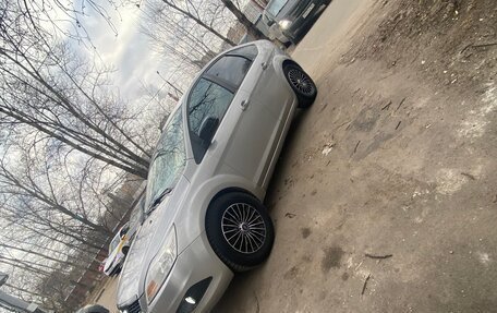 Ford Focus II рестайлинг, 2010 год, 549 000 рублей, 3 фотография
