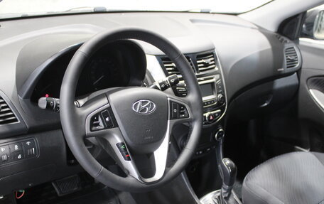 Hyundai Solaris II рестайлинг, 2016 год, 793 000 рублей, 5 фотография