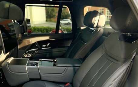 Land Rover Range Rover IV рестайлинг, 2023 год, 29 000 000 рублей, 28 фотография
