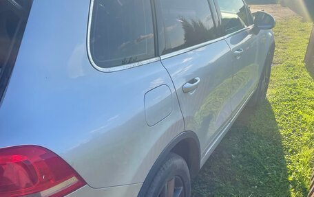 Volkswagen Touareg III, 2011 год, 1 790 000 рублей, 7 фотография