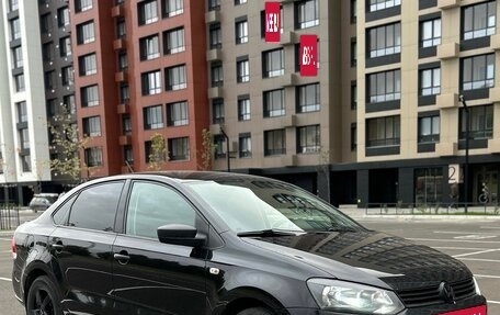 Volkswagen Polo VI (EU Market), 2013 год, 860 000 рублей, 2 фотография