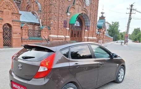 Hyundai Solaris II рестайлинг, 2016 год, 1 020 000 рублей, 5 фотография