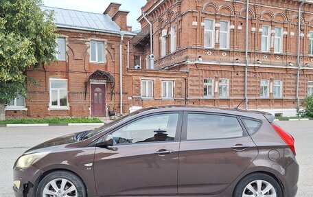 Hyundai Solaris II рестайлинг, 2016 год, 1 020 000 рублей, 8 фотография