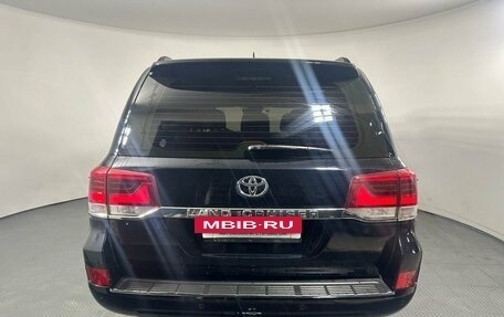 Toyota Land Cruiser 200, 2019 год, 6 200 000 рублей, 5 фотография