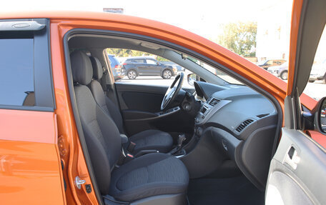 Hyundai Solaris II рестайлинг, 2015 год, 973 000 рублей, 15 фотография