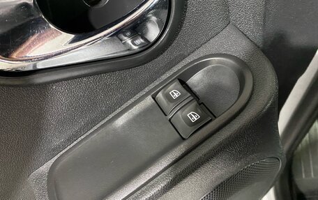 Renault Duster I рестайлинг, 2019 год, 1 297 000 рублей, 18 фотография