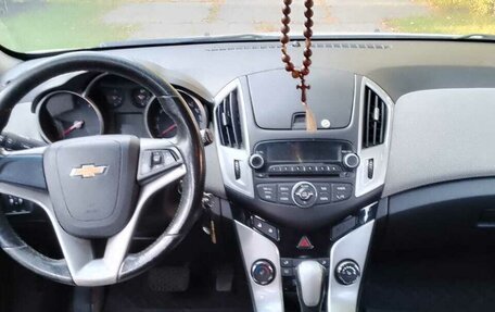 Chevrolet Cruze II, 2013 год, 800 000 рублей, 7 фотография