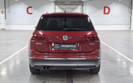 Volkswagen Tiguan II, 2018 год, 2 250 000 рублей, 6 фотография