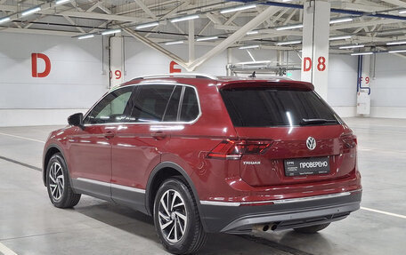 Volkswagen Tiguan II, 2018 год, 2 250 000 рублей, 7 фотография