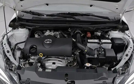 Toyota Yaris XP150 рестайлинг, 2022 год, 1 180 085 рублей, 4 фотография