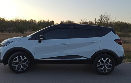 Renault Kaptur I рестайлинг, 2018 год, 1 450 000 рублей, 4 фотография