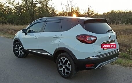Renault Kaptur I рестайлинг, 2018 год, 1 450 000 рублей, 6 фотография