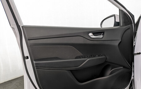 Hyundai Solaris II рестайлинг, 2021 год, 1 660 000 рублей, 19 фотография