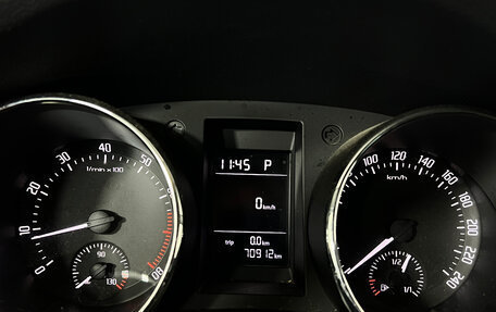 Skoda Yeti I рестайлинг, 2015 год, 1 497 000 рублей, 11 фотография