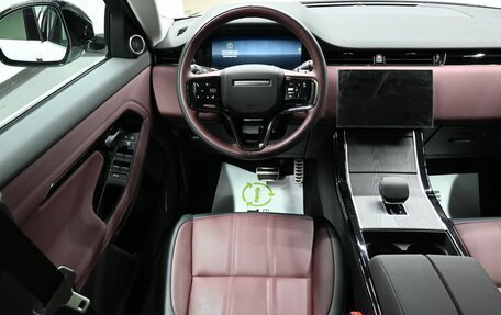 Land Rover Range Rover Evoque II, 2024 год, 6 200 000 рублей, 12 фотография