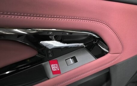 Land Rover Range Rover Evoque II, 2024 год, 6 200 000 рублей, 33 фотография