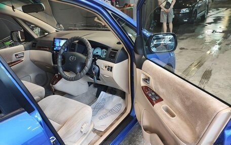 Toyota Corolla Spacio II, 2001 год, 670 000 рублей, 8 фотография