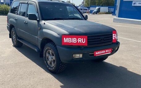 Toyota Land Cruiser 100 рестайлинг 2, 2000 год, 979 000 рублей, 4 фотография