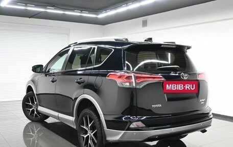 Toyota RAV4, 2017 год, 2 495 000 рублей, 6 фотография