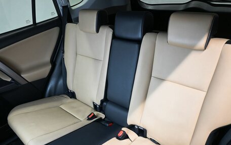 Toyota RAV4, 2017 год, 2 495 000 рублей, 10 фотография