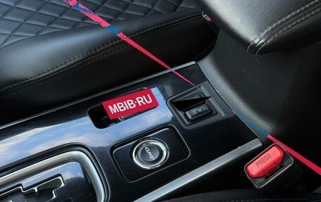 Mitsubishi Outlander III рестайлинг 3, 2019 год, 1 650 000 рублей, 24 фотография