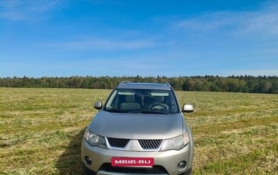 Mitsubishi Outlander III рестайлинг 3, 2008 год, 950 000 рублей, 1 фотография