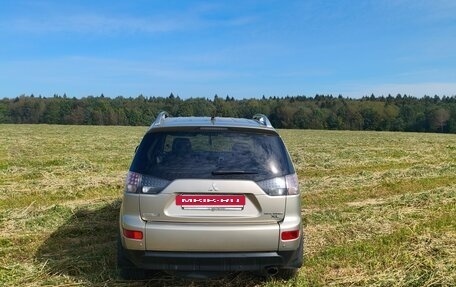 Mitsubishi Outlander III рестайлинг 3, 2008 год, 950 000 рублей, 6 фотография