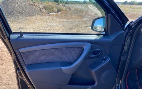 Renault Duster I рестайлинг, 2017 год, 930 000 рублей, 9 фотография