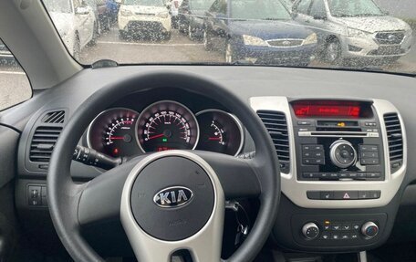 KIA Venga I, 2015 год, 1 280 000 рублей, 2 фотография