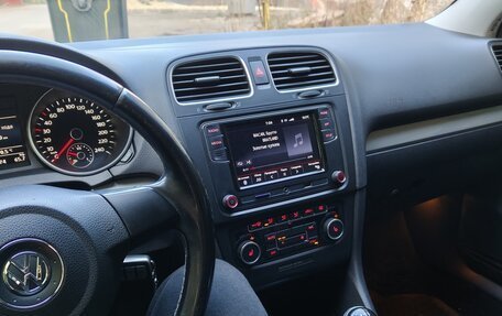 Volkswagen Golf VI, 2012 год, 1 100 000 рублей, 2 фотография