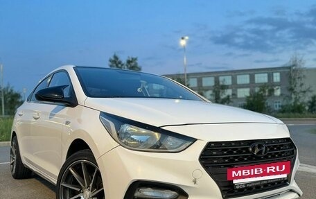 Hyundai Solaris II рестайлинг, 2018 год, 1 250 000 рублей, 6 фотография