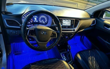 Hyundai Solaris II рестайлинг, 2018 год, 1 250 000 рублей, 11 фотография
