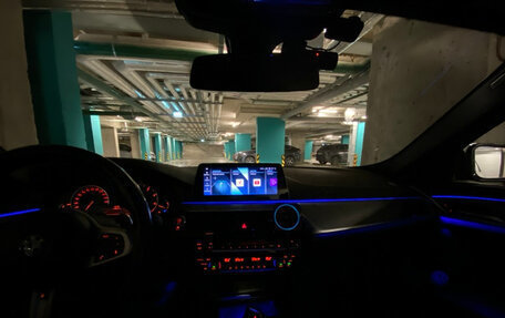 BMW 5 серия, 2019 год, 3 290 000 рублей, 14 фотография