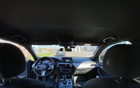 BMW 5 серия, 2019 год, 3 290 000 рублей, 12 фотография