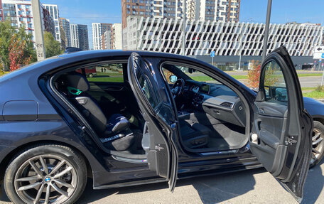 BMW 5 серия, 2019 год, 3 290 000 рублей, 10 фотография