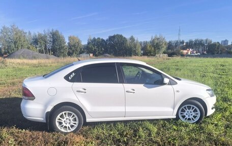 Volkswagen Polo VI (EU Market), 2012 год, 700 000 рублей, 6 фотография