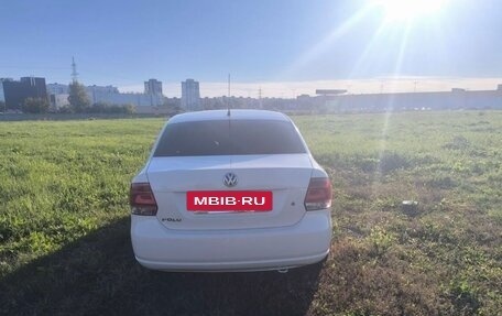 Volkswagen Polo VI (EU Market), 2012 год, 700 000 рублей, 4 фотография